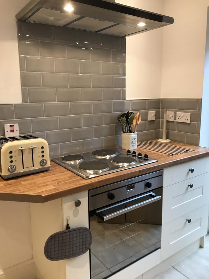 Guest house The Larches Wolverhampton